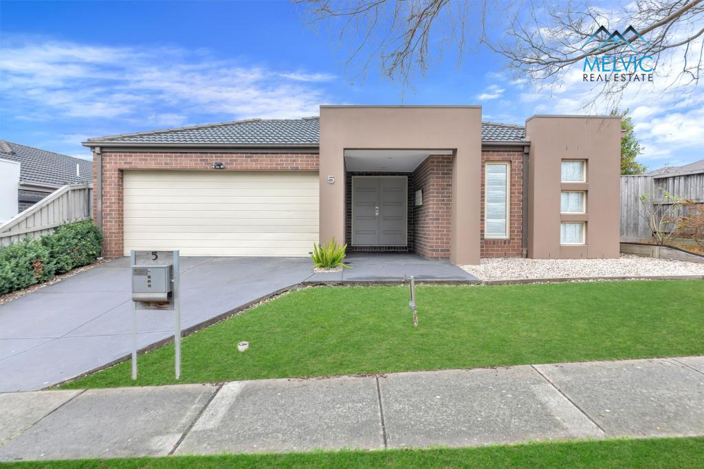 5 Greenview Ct, Cranbourne North, VIC 3977