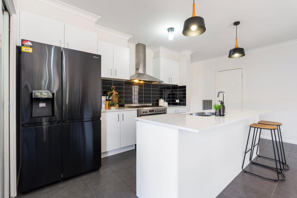 577 Chant St, Lavington, NSW 2641