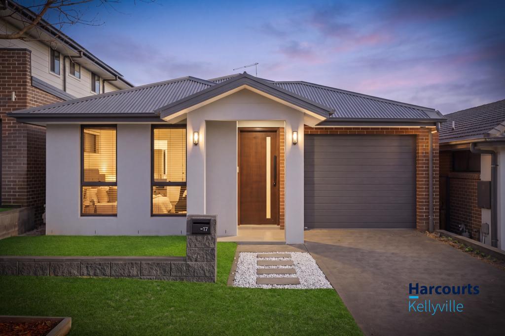17 FINNHORSE ST, BOX HILL, NSW 2765