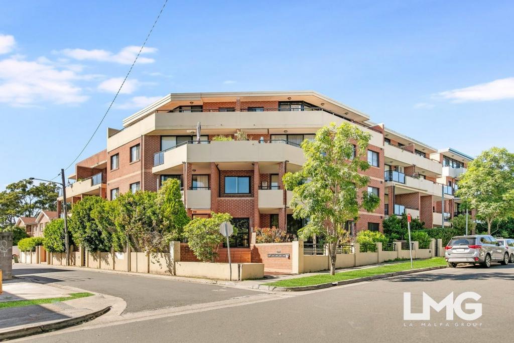 15/1-5 Kitchener Ave, Regents Park, NSW 2143