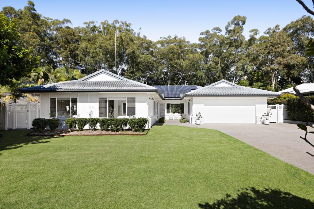 17 Adori Dr, Mountain Creek, QLD 4557