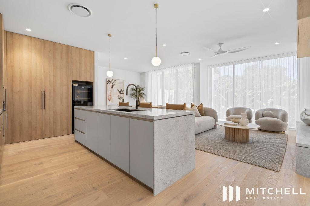 4/81 SALERNO ST, ISLE OF CAPRI, QLD 4217