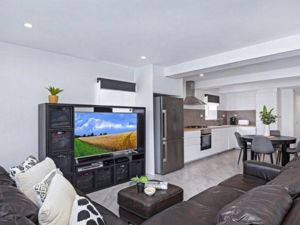 106 Archer St, Upper Mount Gravatt, QLD 4122