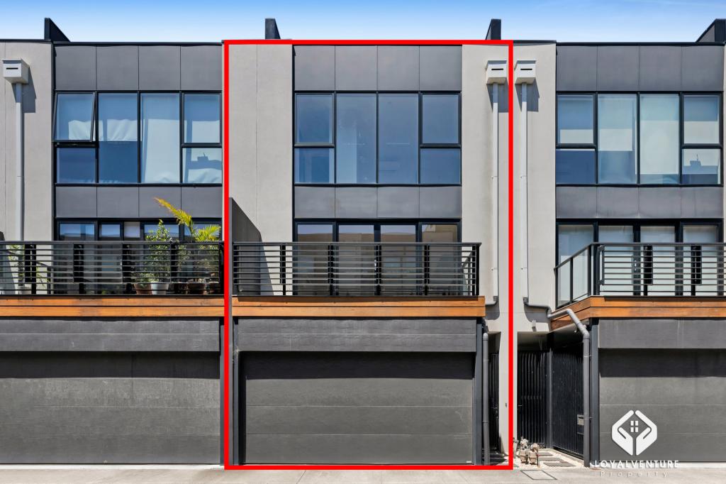 11 Jago Rd, Port Melbourne, VIC 3207