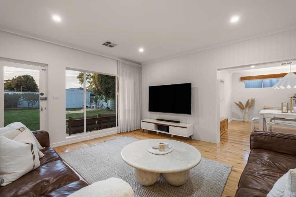 3 Keynes Ave, Warradale, SA 5046