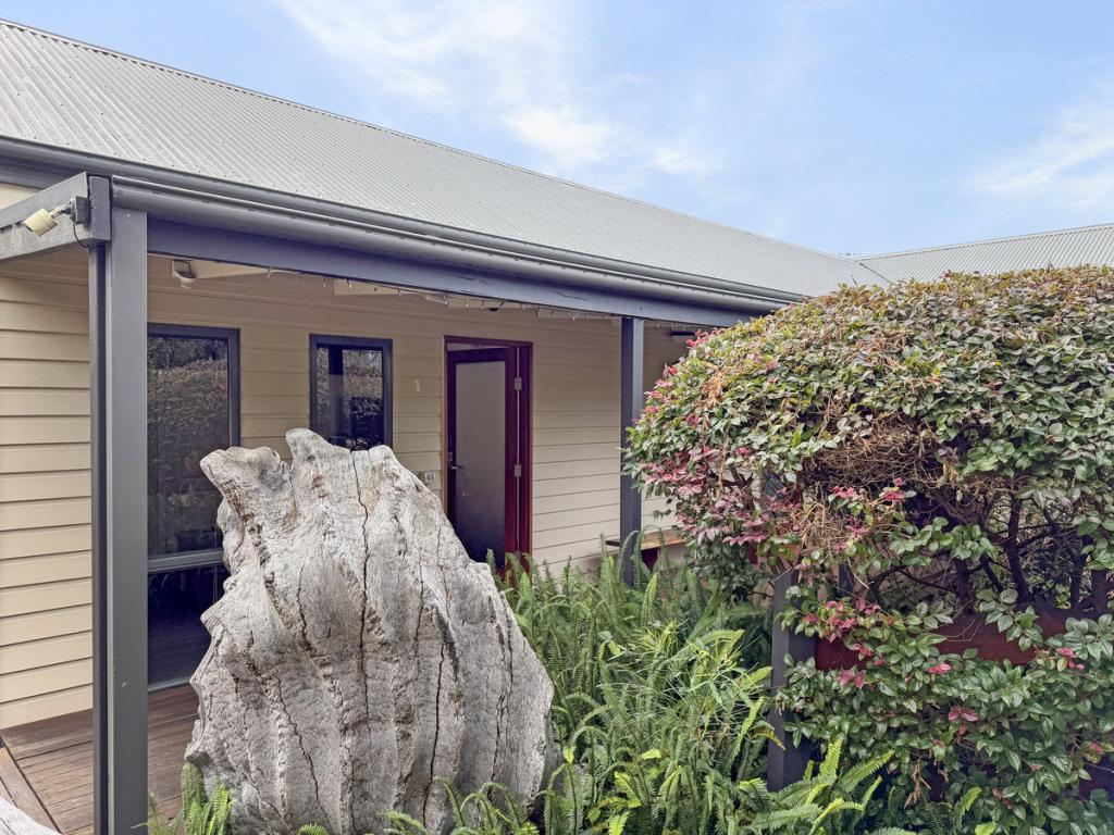 1/336 PACIFIC WAY, TURA BEACH, NSW 2548