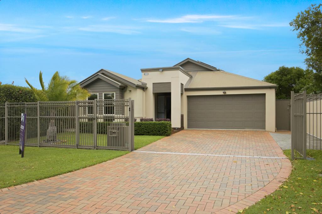 34 CARTAGENA LANE, COOMBABAH, QLD 4216