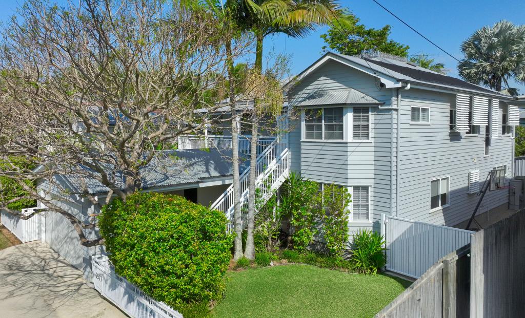 247 Rainbow St, Shorncliffe, QLD 4017