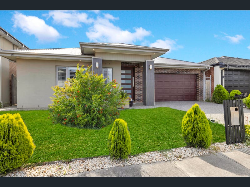 15 BACKMAN RD, CLYDE, VIC 3978