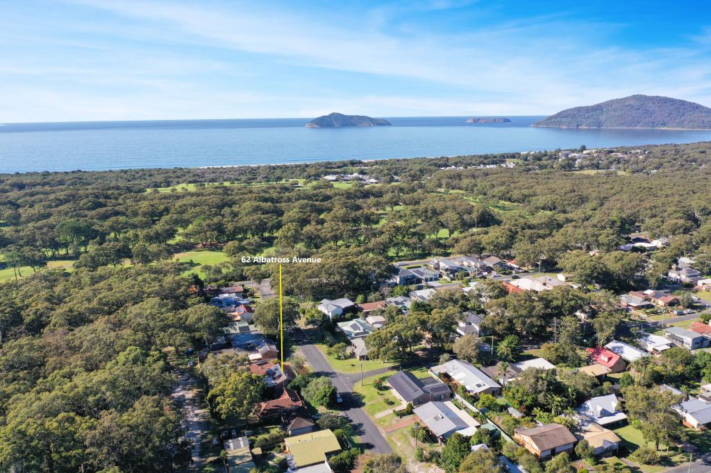 62 Albatross Ave, Hawks Nest, NSW 2324