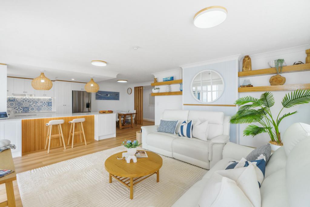 64/121 Surf Pde, Broadbeach, QLD 4218