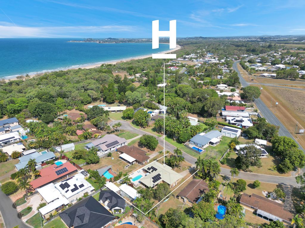 5 Sunset Beach Ct, Shoal Point, QLD 4750