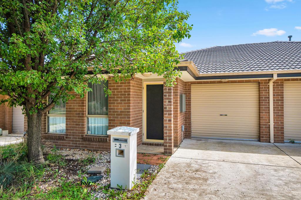 3 Jeff Snell Cres, Dunlop, ACT 2615