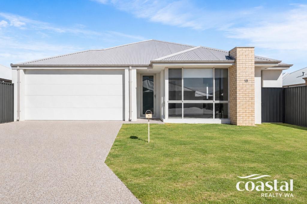 18 LUMMUS ST, MADORA BAY, WA 6210