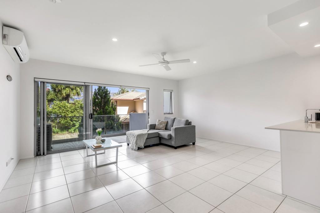 3/101 Pohlman St, Southport, QLD 4215