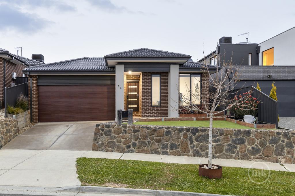 39 Elderfield Cct, Doreen, VIC 3754