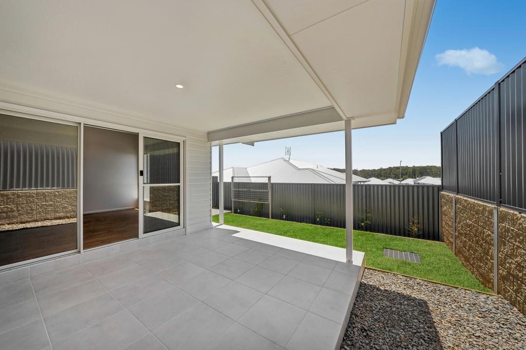36b Acton St, Thrumster, NSW 2444