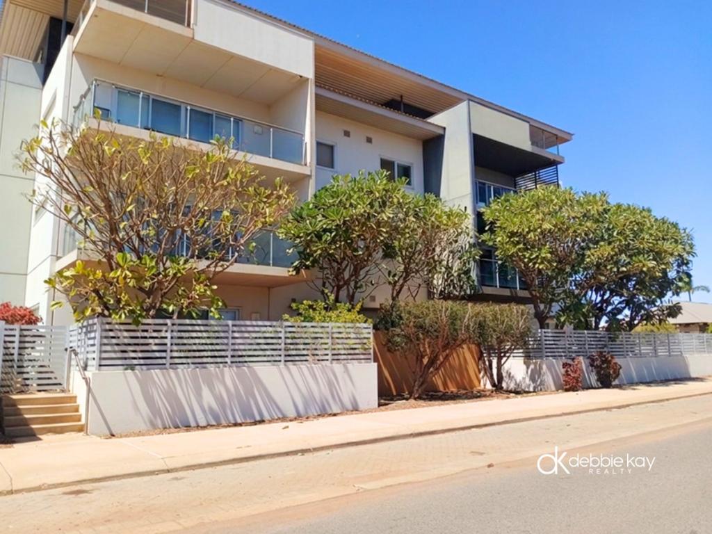 53/55 Gardugarli Dr, Baynton, WA 6714