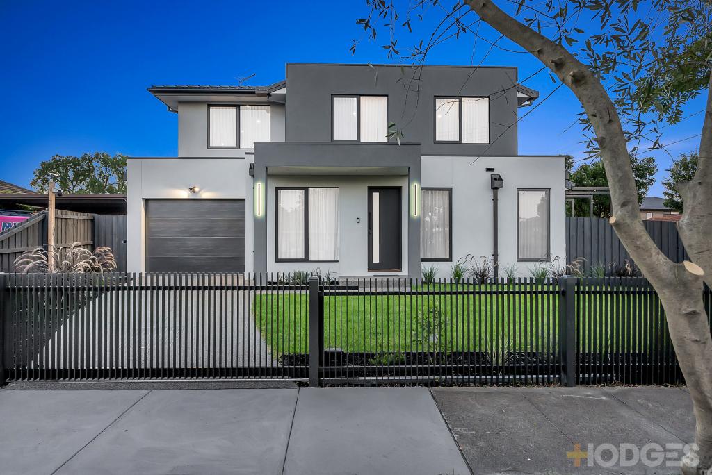 11 Harvey Ct, Cheltenham, VIC 3192