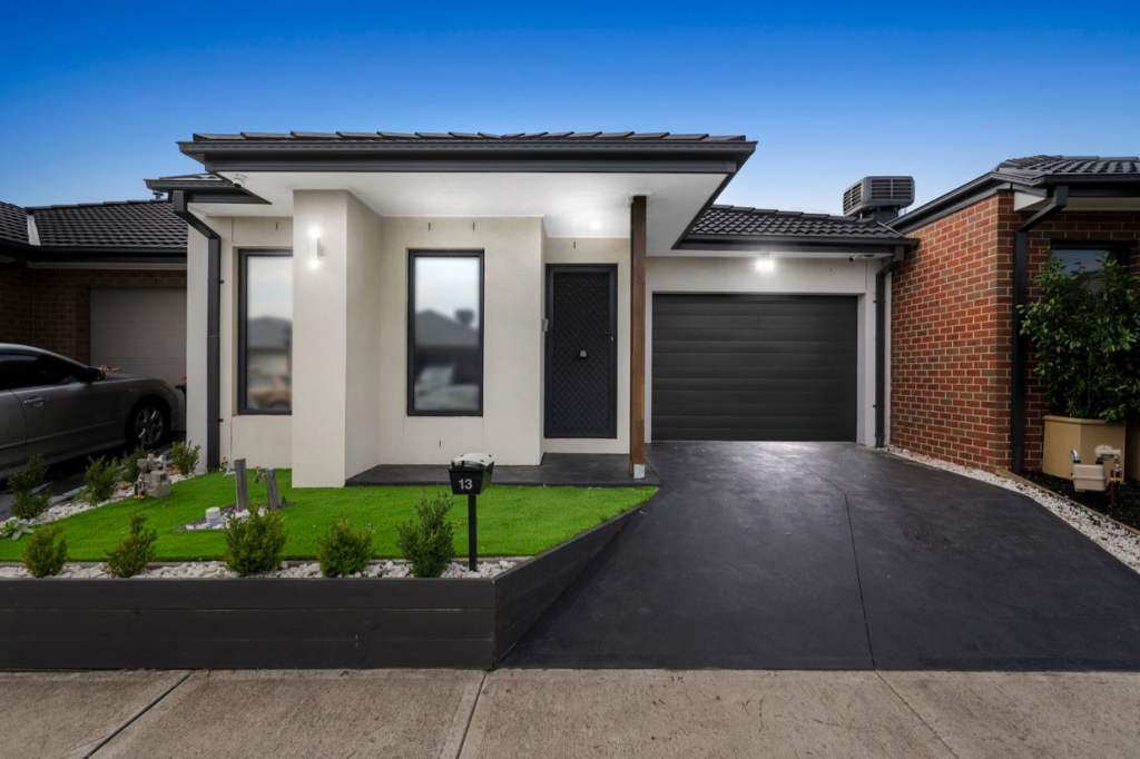 12 Wroughton St, Wollert, VIC 3750