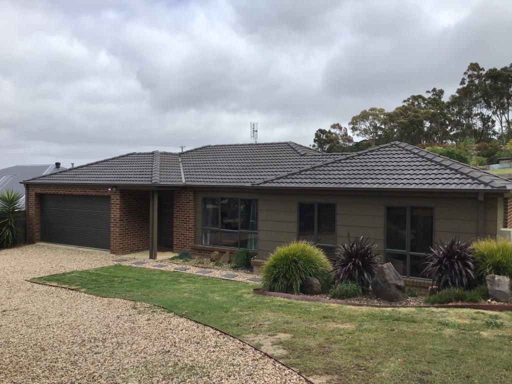 2 Lees St, Creswick, VIC 3363