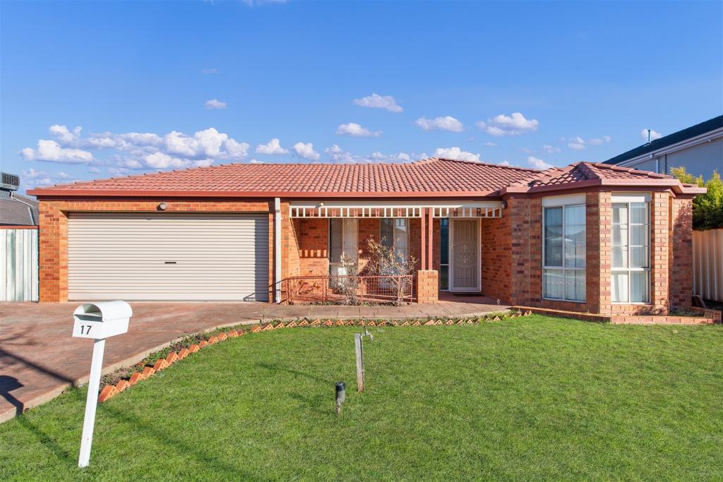17 Loddon Dr, Taylors Hill, VIC 3037