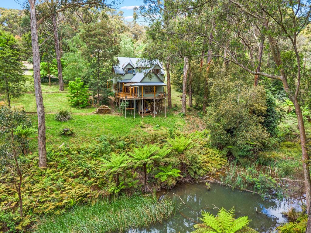 29 Fernglade Dr, Emerald, VIC 3782