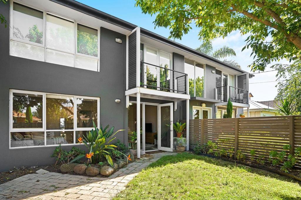 1/1 KING ST, HAMPTON EAST, VIC 3188