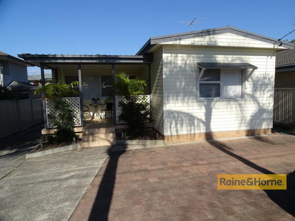 2 Palm St, Ettalong Beach, NSW 2257