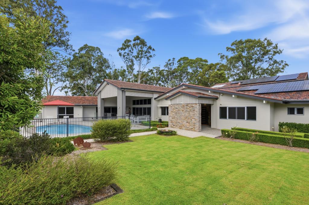 8 Quaver Ct, Bridgeman Downs, QLD 4035