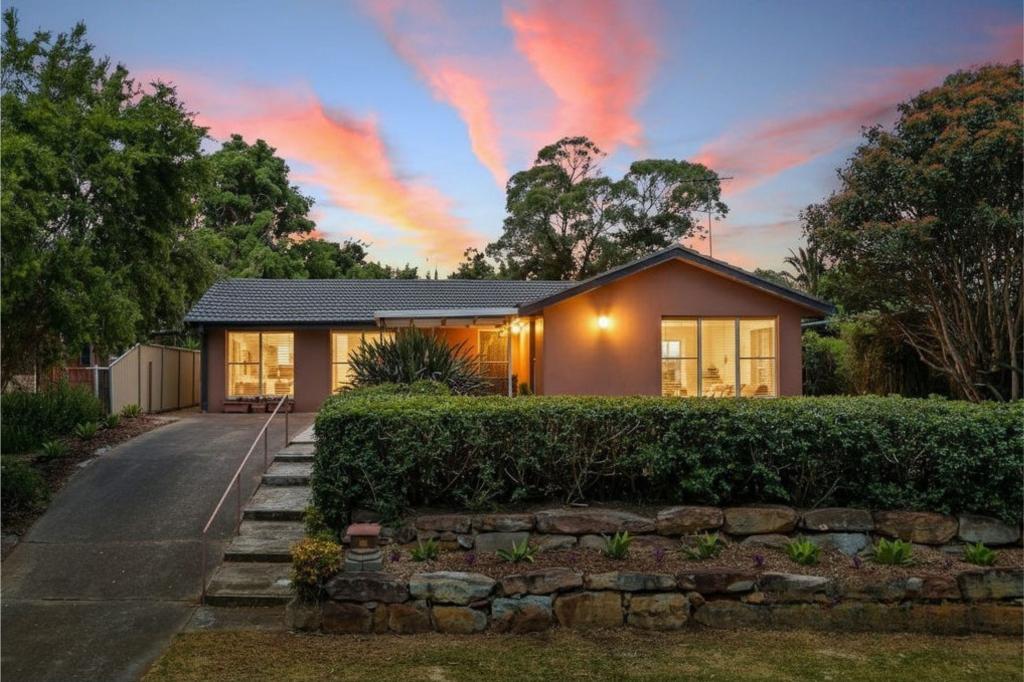 64 Andrew Thompson Dr, Mcgraths Hill, NSW 2756