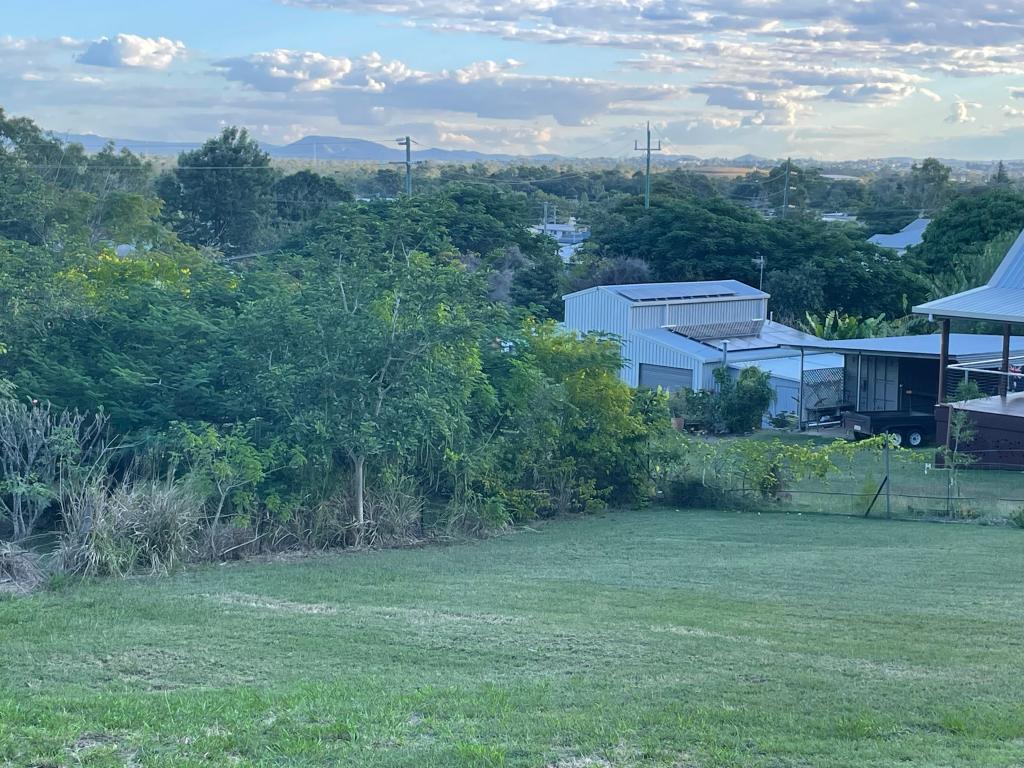 357 Hinds St, Koongal, QLD 4701