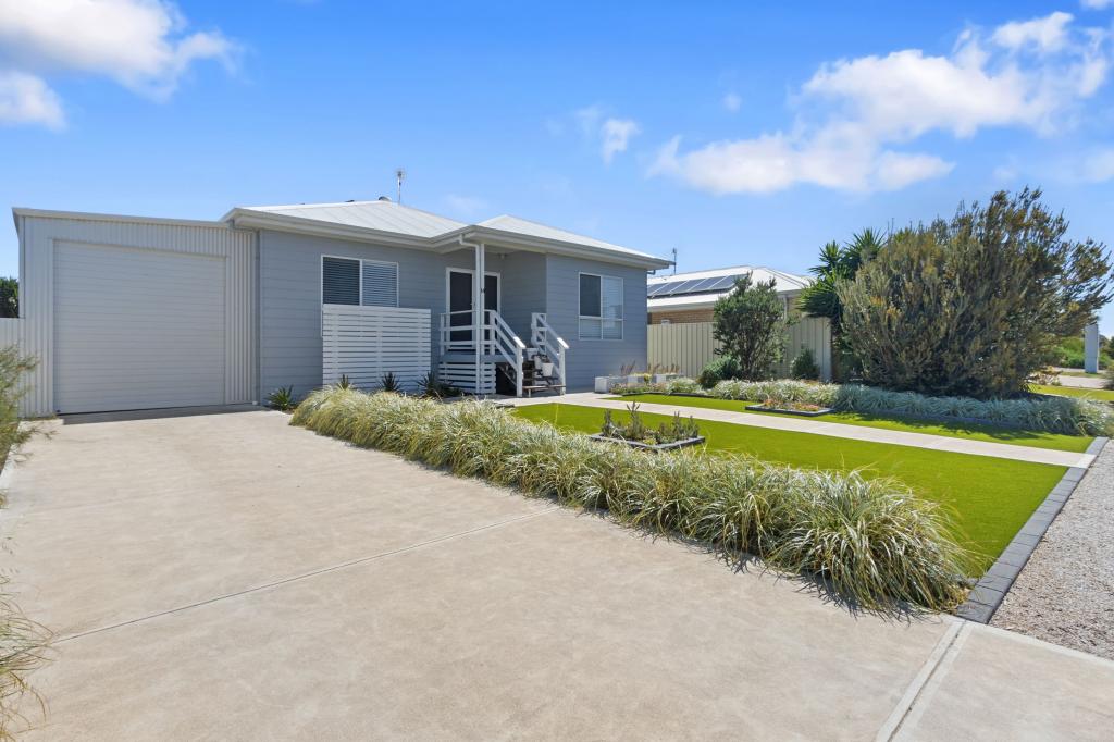 14 Kassa Rd, North Beach, SA 5556
