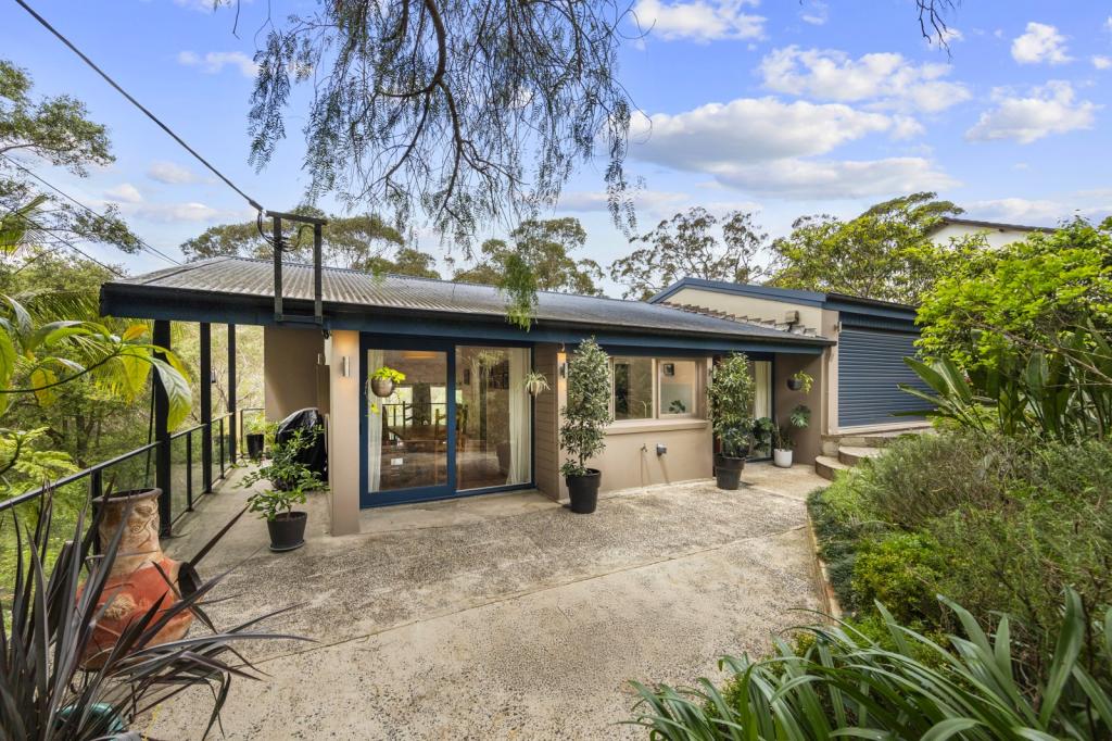 47 BARTON CRES, NORTH WAHROONGA, NSW 2076