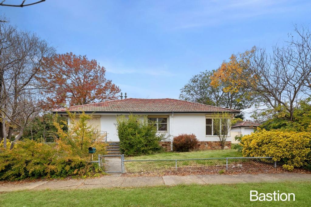 36 Walker Cres, Griffith, ACT 2603