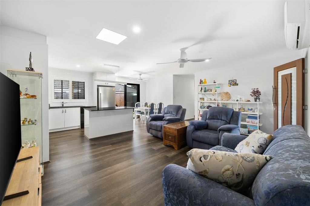 117/8 Longwood St, Minyama, QLD 4575