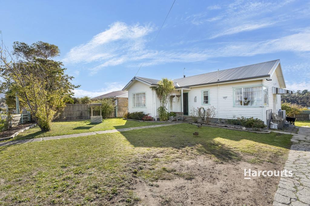 28 WINDERMERE BEACH RD, CLAREMONT, TAS 7011