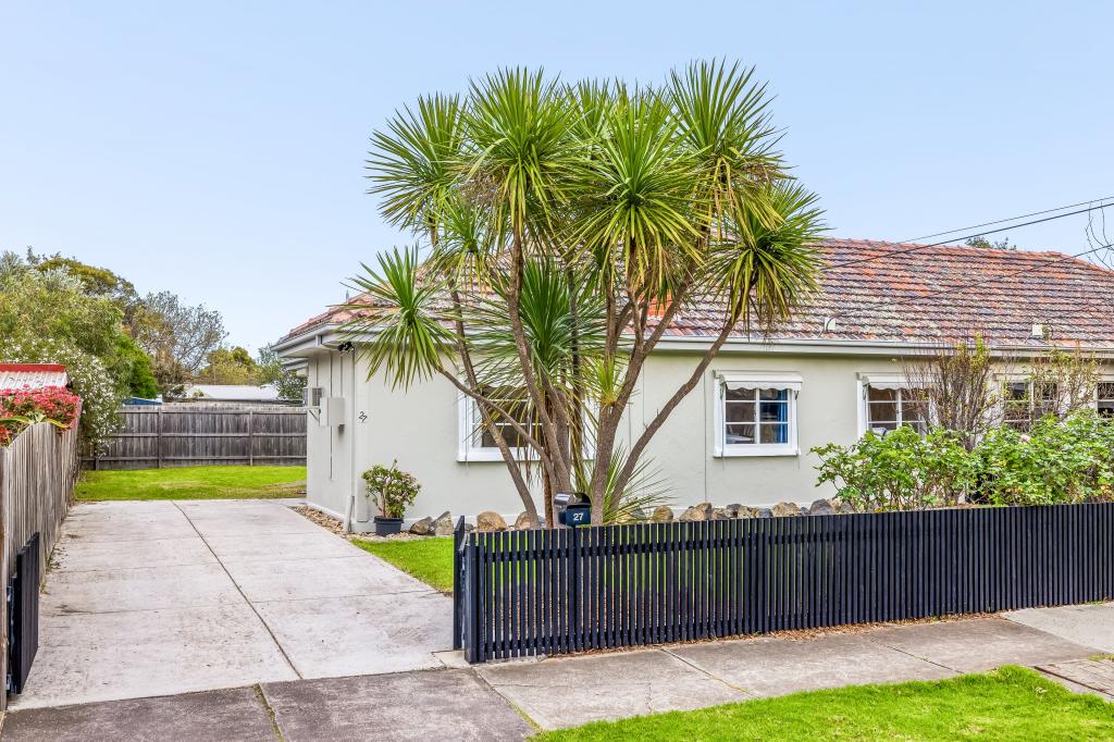 27 Croker St, Newport, VIC 3015