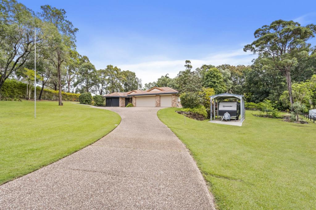 2 Lawnhill Dr, Nerang, QLD 4211