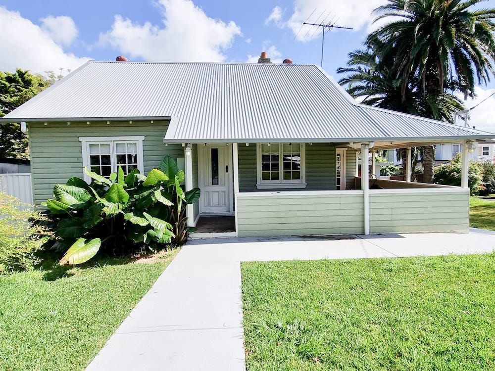 115 Waminda Ave, Campbelltown, NSW 2560