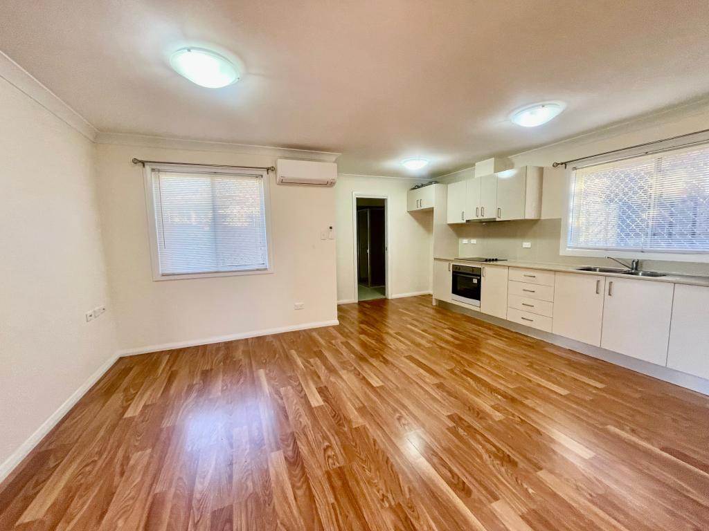 10a Clifton Pl, Cartwright, NSW 2168