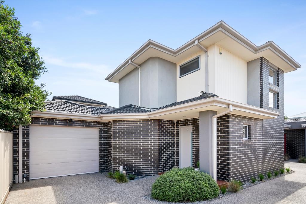 2/70 Cyclamen Ave, Altona North, VIC 3025