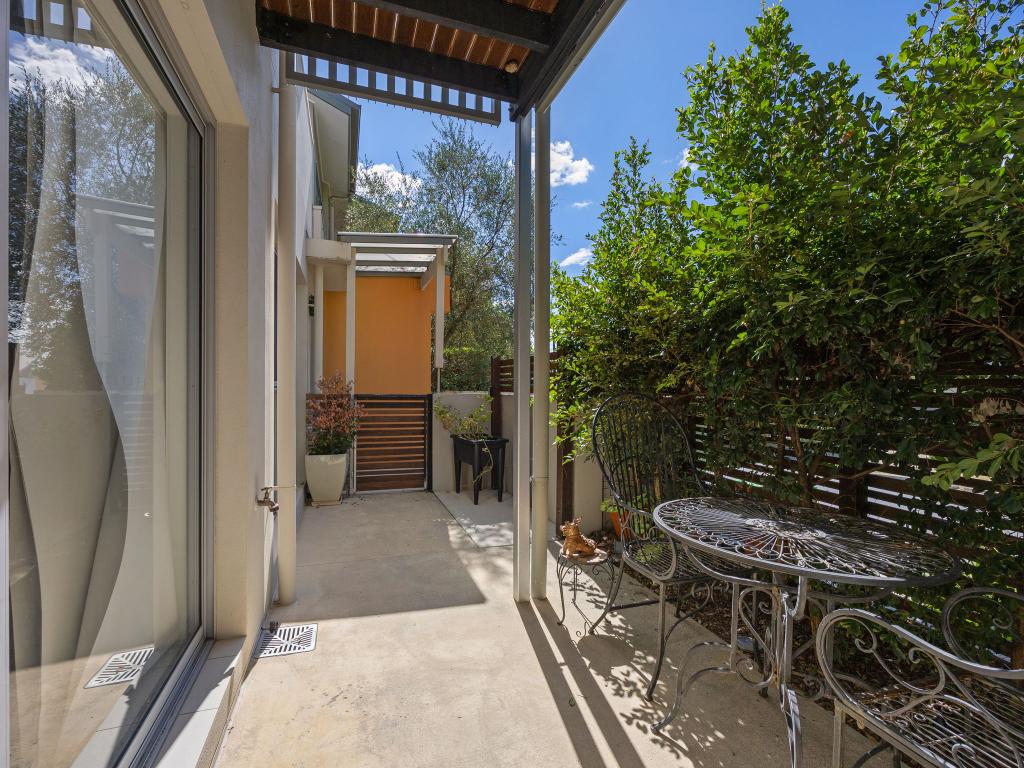 23 Tall Woods Ct, Brookwater, QLD 4300