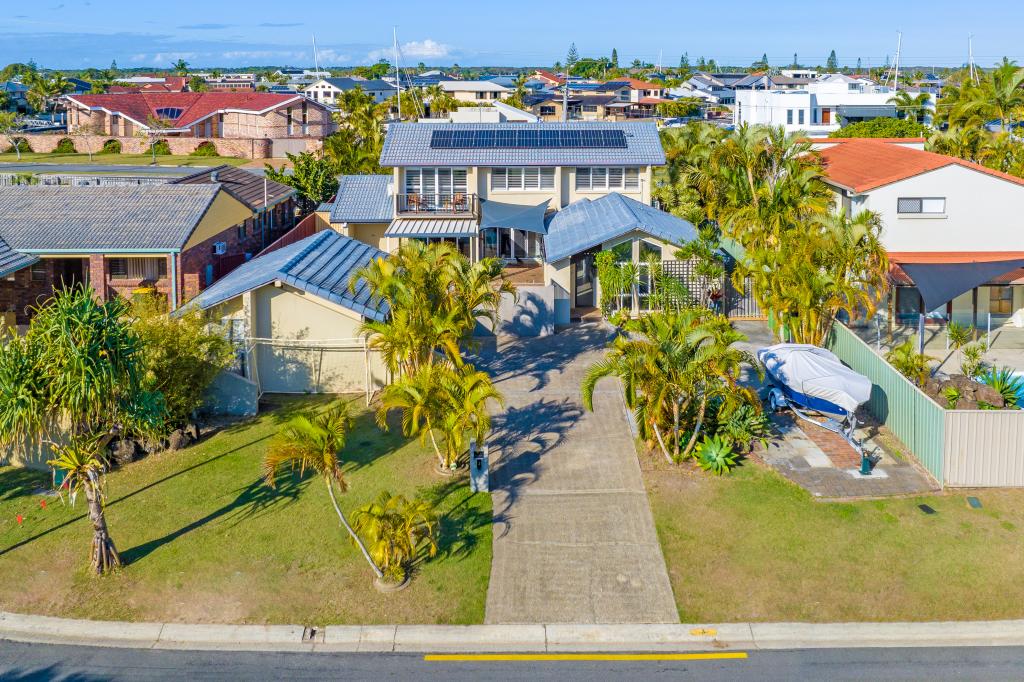 3 Tari Ct, Runaway Bay, QLD 4216