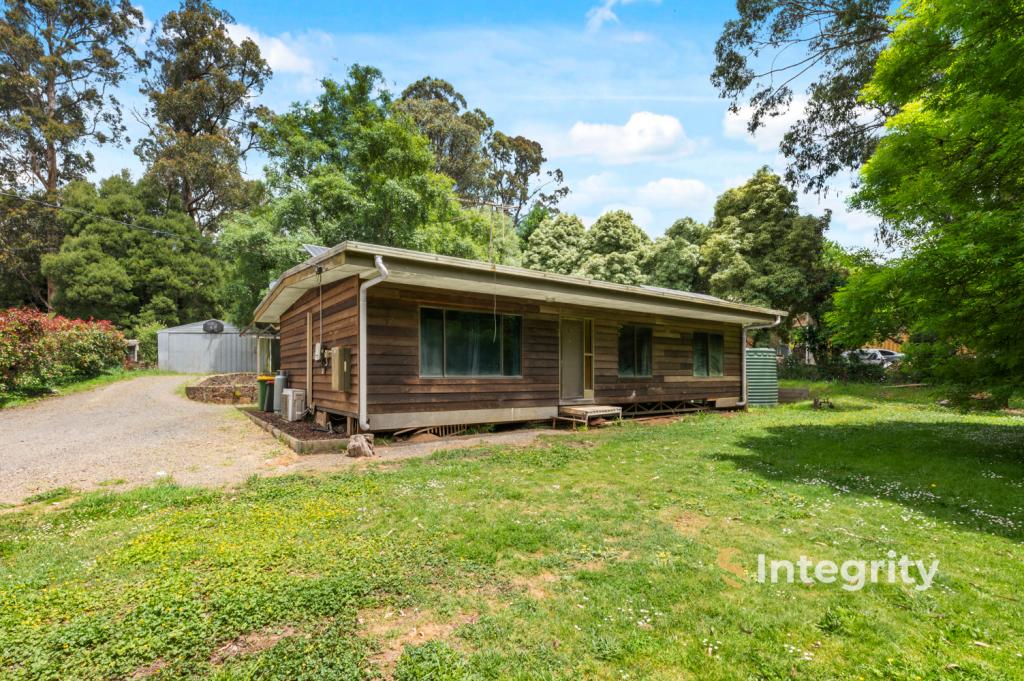 26 Royal Cres, Kinglake, VIC 3763