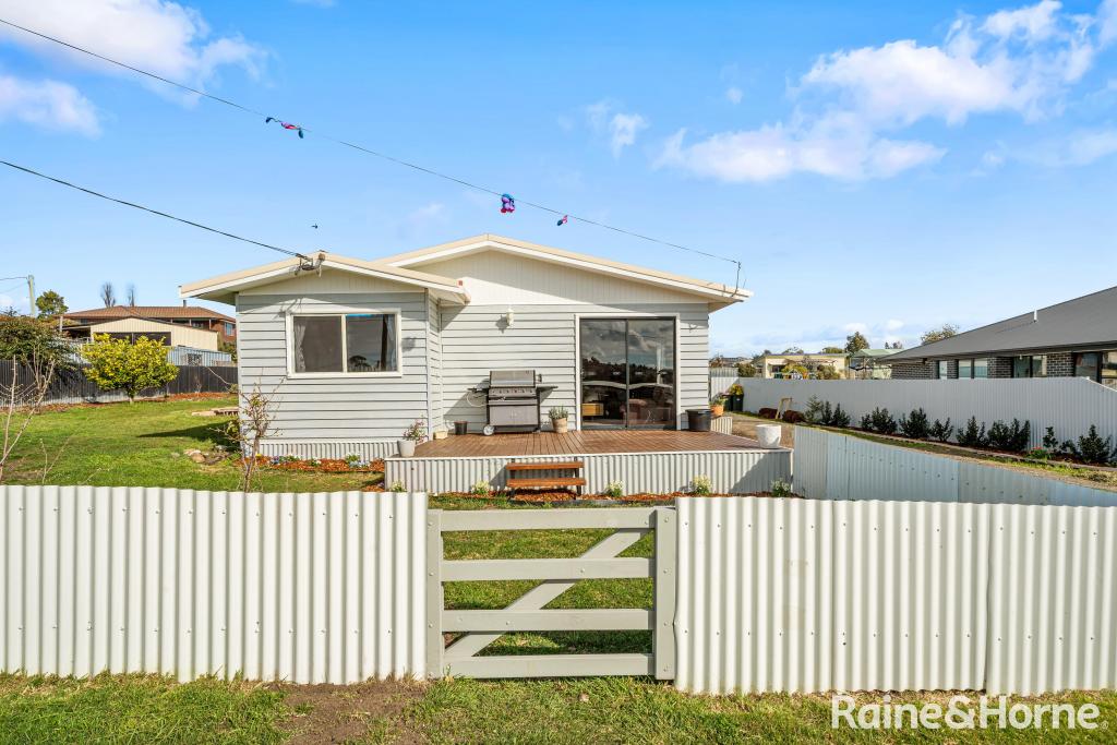 6 Boyle St, Triabunna, TAS 7190