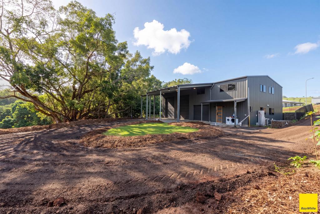 8-9 Jarar Cl, Goldsborough, QLD 4865