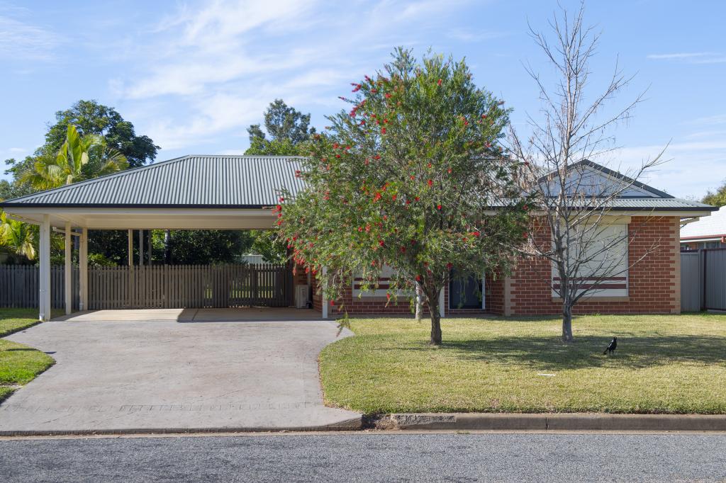 10 Wattle St, Aberdeen, NSW 2336