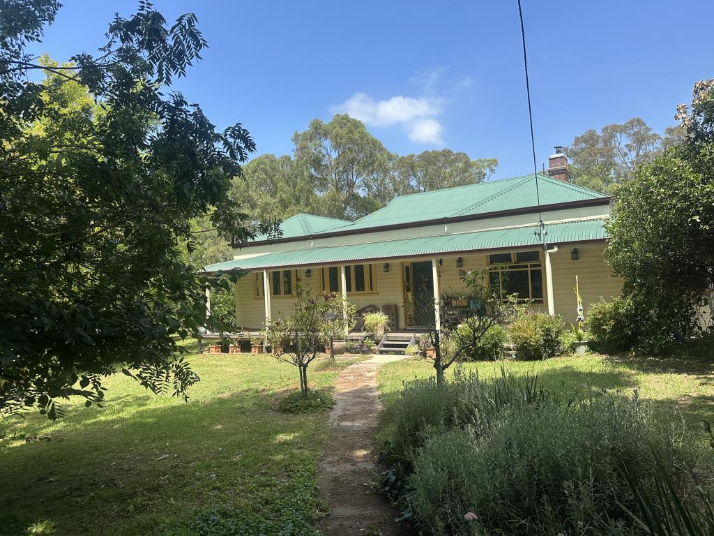 Cloudy Hill/82 Goddard St, Coolah, NSW 2843