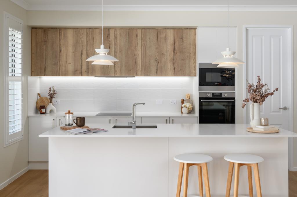 83 ESPLANADE, TIN CAN BAY, QLD 4580